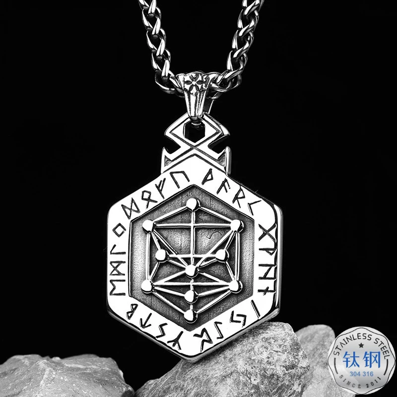 

2021 Fashion Personality 316L Stainless Steel Nordic Viking Totem Pendant Necklace Men's and Women's Jewelry Gifts