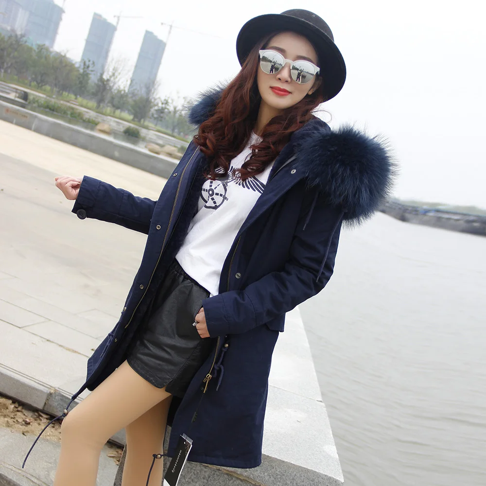 2020 winter new style Qiansongyi same fur navy blue oversized fur collar mid-length coat pie overcoming coat women