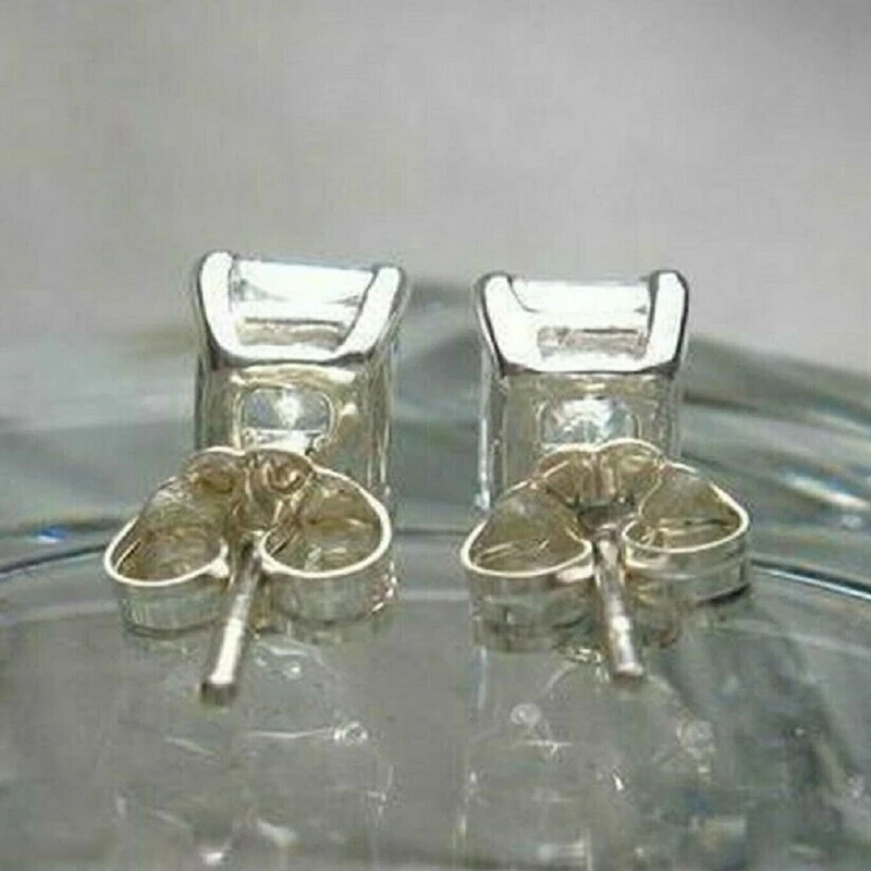 Huitan Rectangle Cubic Zirconia Stud Earrings Simple Stylish Design Elegant Women Earrings Silver Color Wedding Eternity Jewelry