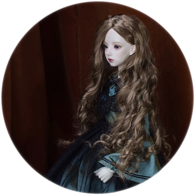 

BJD Doll Wigs are suitable for 1/3 1/4 MSD Size imitation mohair wigs with large wavy dark brown doll accessories