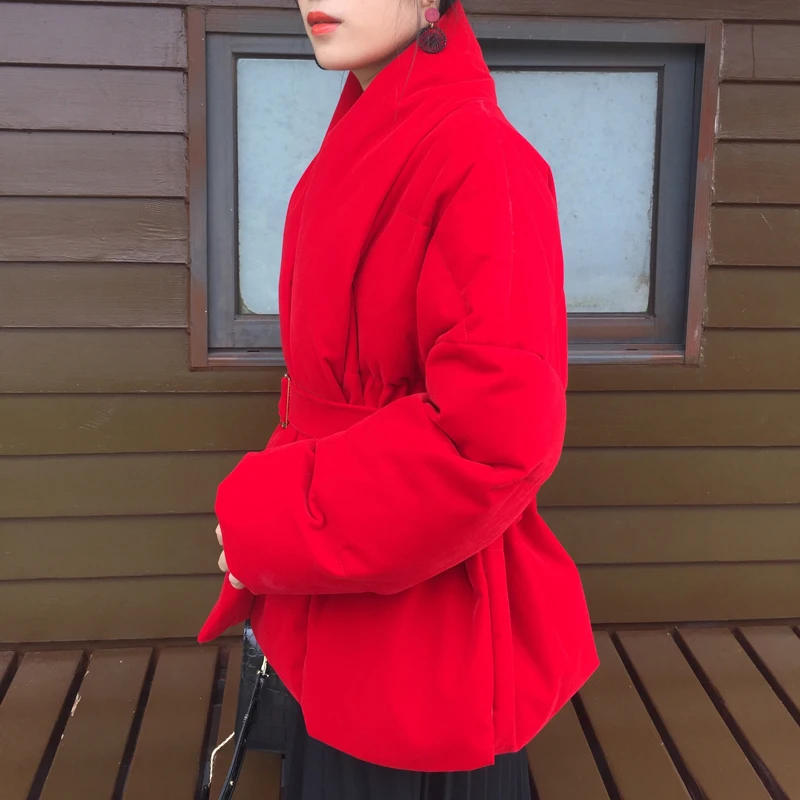 Casaco de inverno feminino com cinto de algodão grosso quente acolchoado parkas jaqueta de veludo vermelho manga longa curta casual para baixo