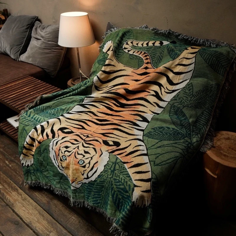 DUNXDECO Tiger Throw Cozy Multifuction Blanket Wall Tapestries Bedspread Sofa Cover Travel Throw Air condition INS Artistic Room