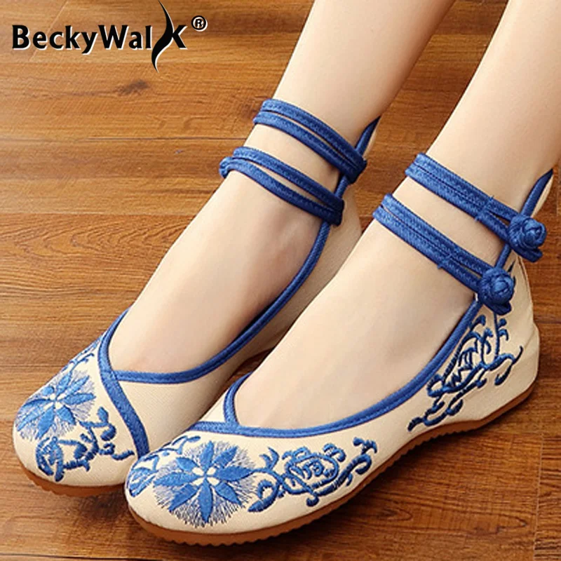 Sun flower cloth shoes national style blue-and-white porcelain embroidery increase the ancient style Hanfu with shoes   WSH2291