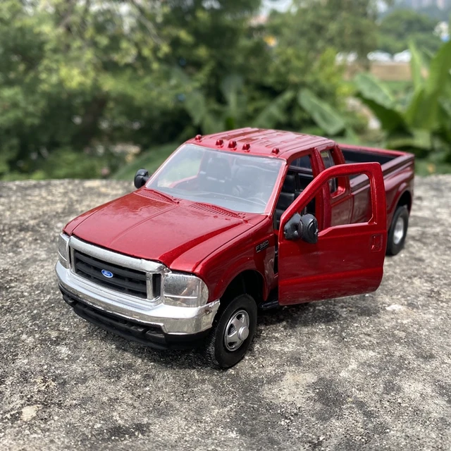 Diecast 1 32 Scale Ford F 350 Alloy Pickup Car Model Collective Decoration Vehicle Collection Toys Ornament Display Boys Gift