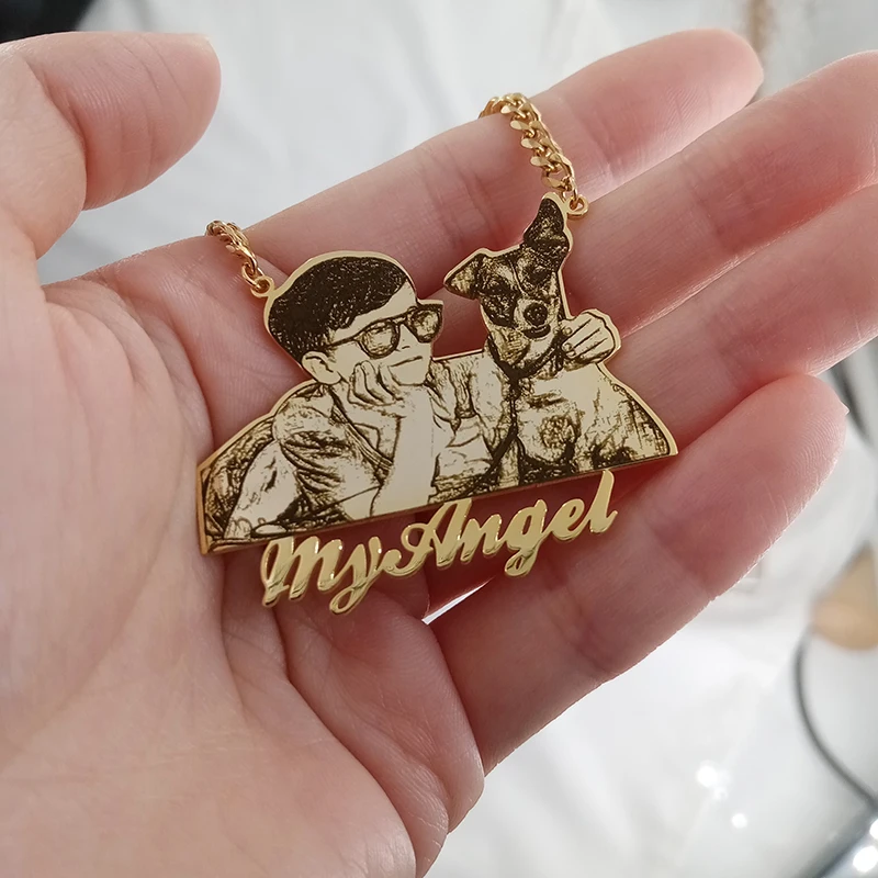 

Custom Portrait Photo Picture Nameplate Pendent Necklace for Family Gold Plate Cartoon Name Pendent Necklace For Kids Gifts