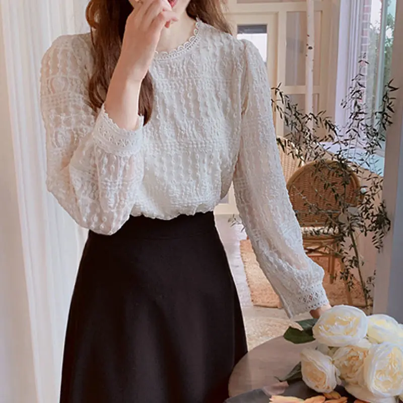 Blouse Women Elegant Embroidery Spring Long Sleeve French Style Vintage Office O-neck Feminine Tops White All-match Leisure New