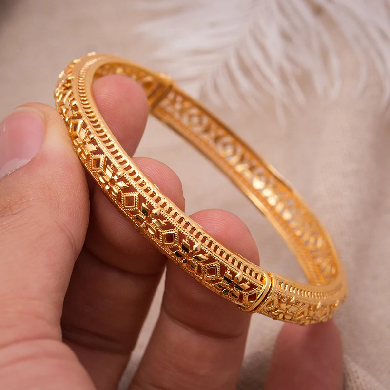 

1Pcs 24K Dubai Bracelets Bangles women Girl Gold Color Bangle Flower Bangle Wedding Copper Bride Bangle Bijoux Femme