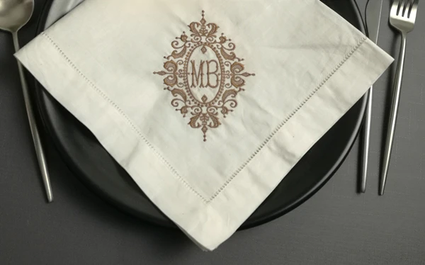 Set of 100 Fashion Monogrammed Dinner Napkins Hemstitch Linen Table Napkins 20x20\