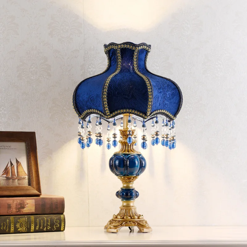 

Free Shipping Resin Table Lamp Cozy and Romantic Lamp Wedding Room Creative European Style Bedside Lamp For Living Room