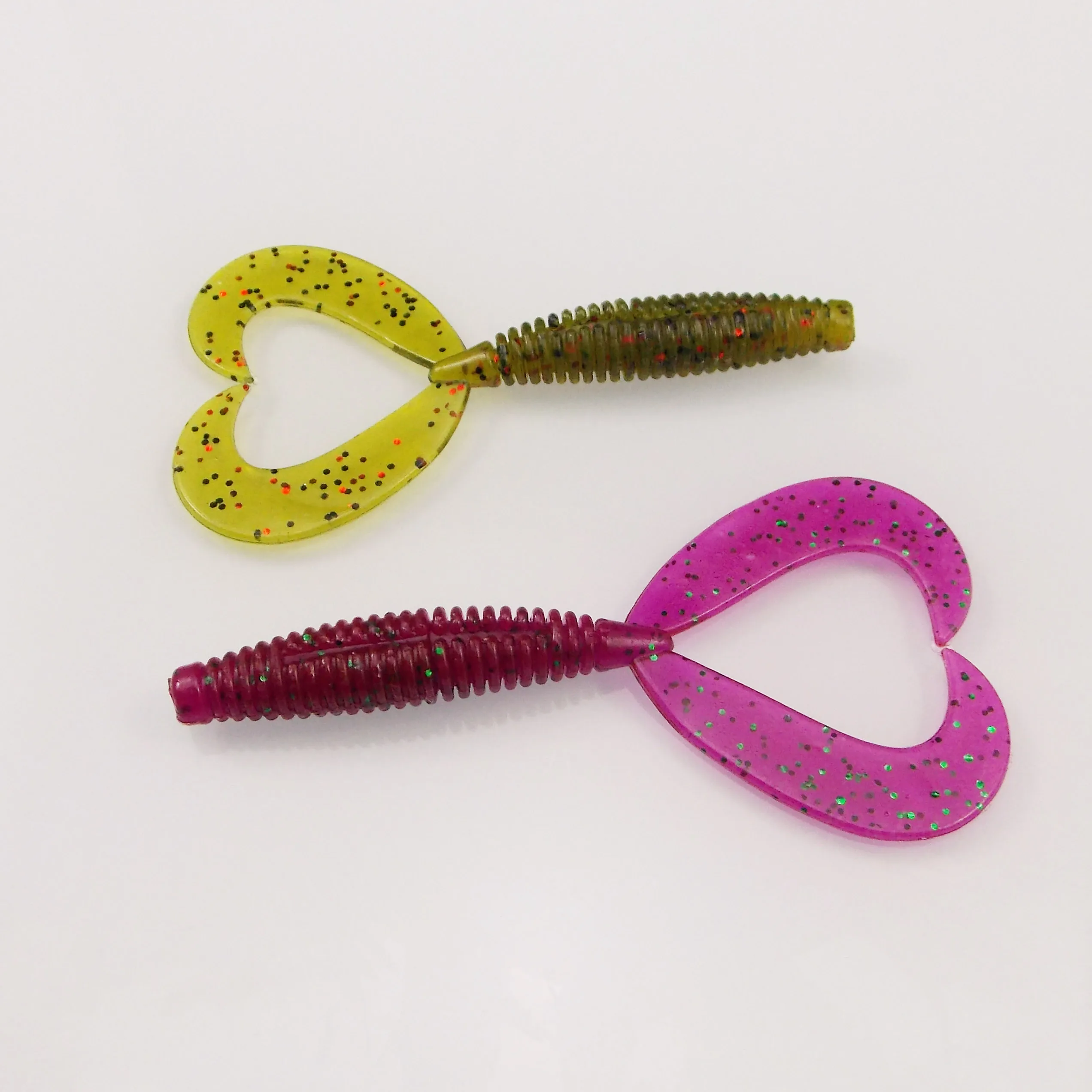 KESFISHING Fishing Soft Lures Twin Tail Grub 84mm 12pcs Jigging Lure Plastic bait Fishing Tackle Pesca Trout Lure