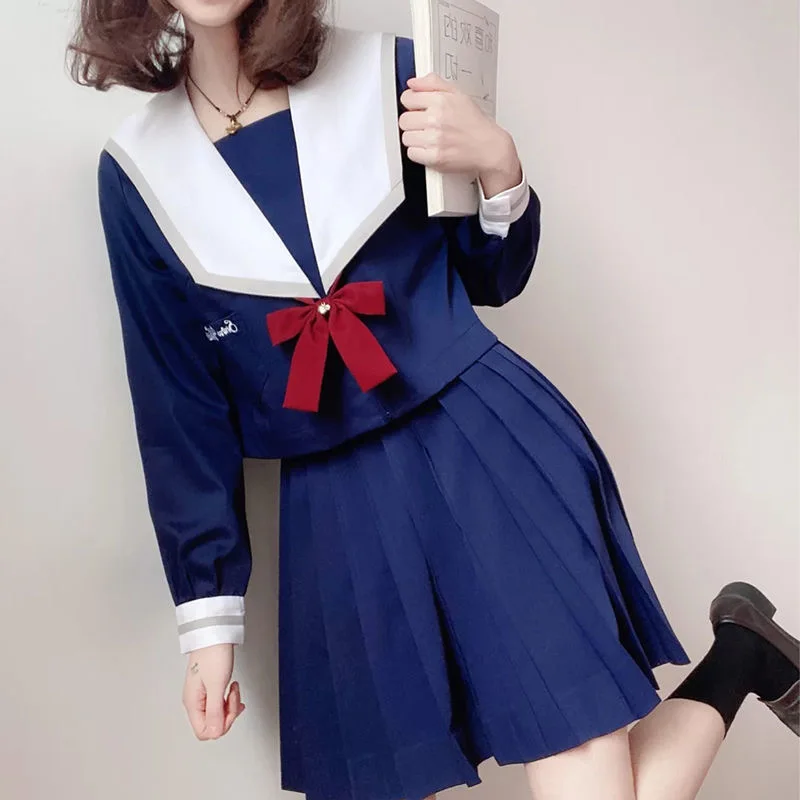 Ensemble uniforme JK brodé, col de marin japonais mignon, chemisier à manches longues et jupe plissée avec nœud, couleur bleu marine, nouvelle collection