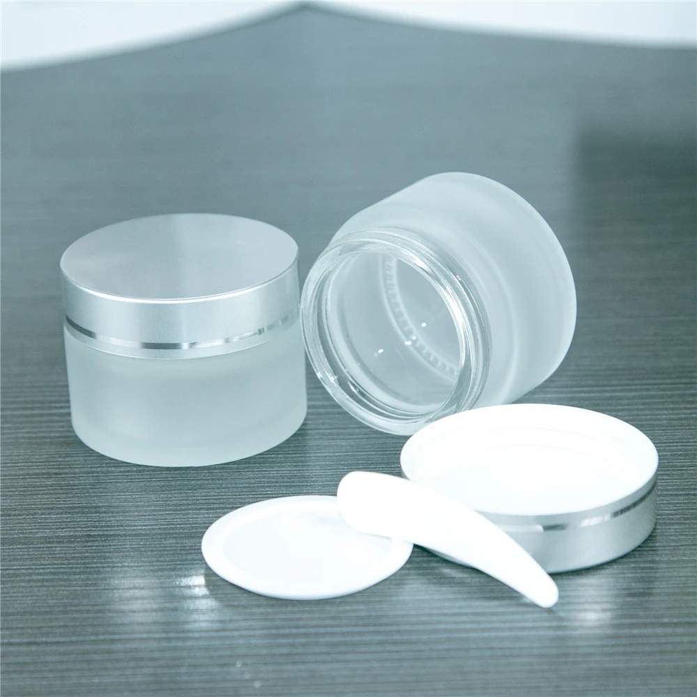 10Pcs 30ml Frosted Vitreous Hand Cream Bottles with Silver Cover Delicate Gifts Cosmetics Jars Empty Glass Vials