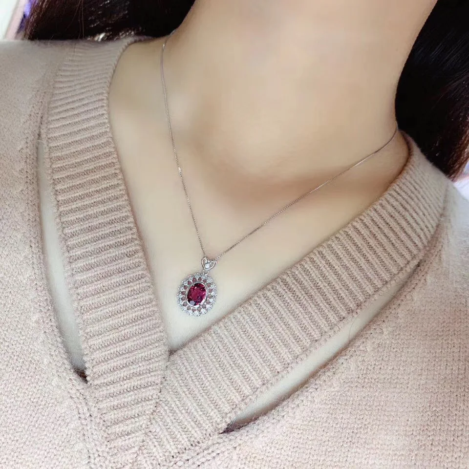 KJJEAXCMY fine jewelry 925 sterling silver inlaid natural Garnet gemstone female Luxury Popular necklace pendant support test