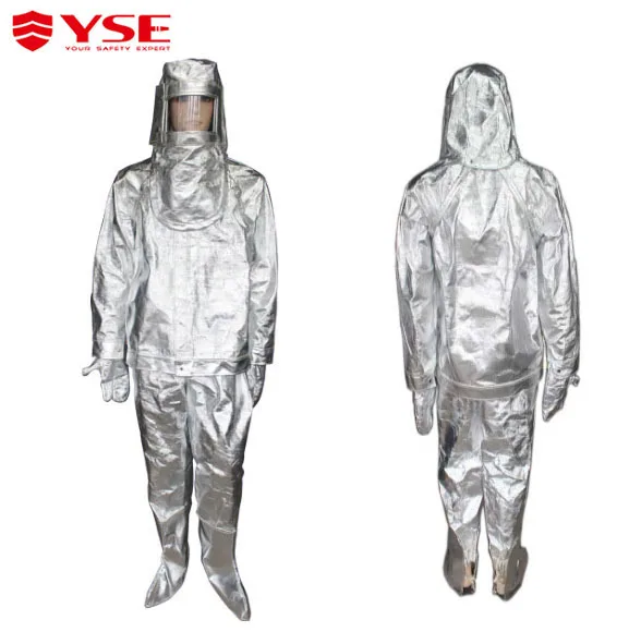 Aluminum foil fire resistant proximity suit for firefighter