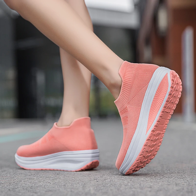 Women Shoes Summer Flying Weave Sneakers Super Light Comfortable Vulcanized Shoes Female Mesh Breathable Sneakers Women Shoes