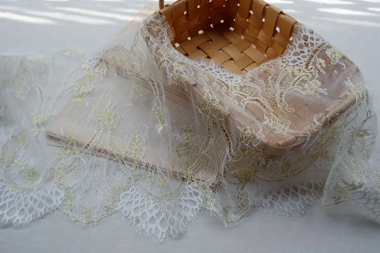 9 meters=1 lot Black, Off white, Gold 3 colors high quality wedding veils lace trim, shawl, gowns making lace border trimming