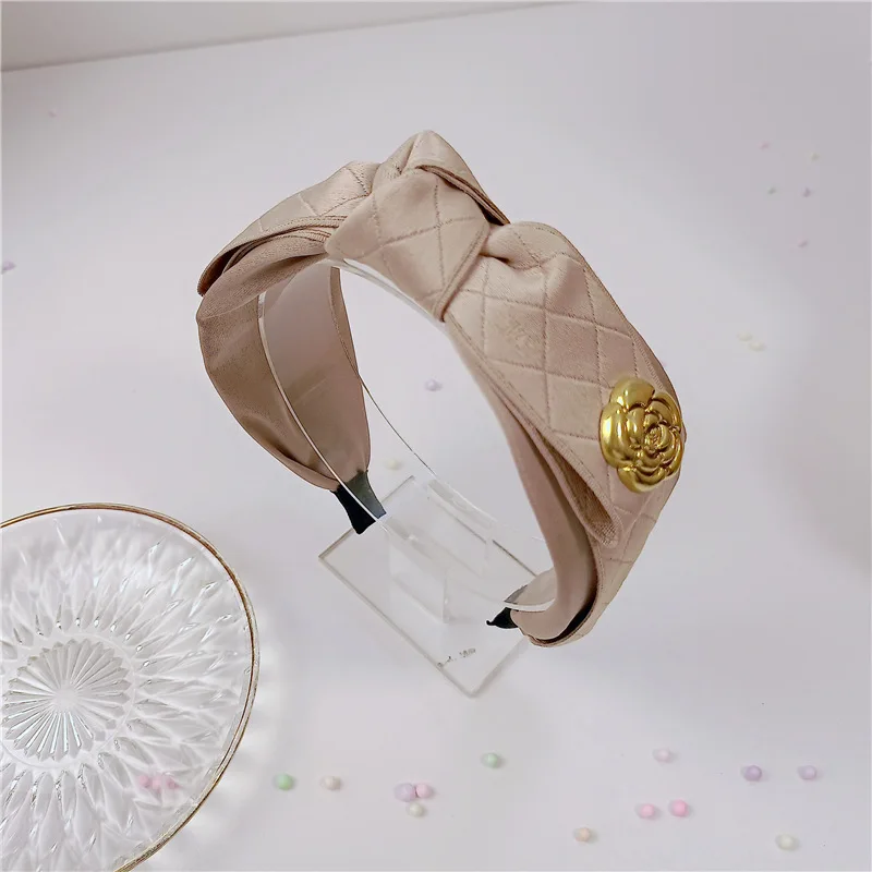 Top Version Elegant PU Headbands for Women High-end PU Leather Simple Camellia Hair Bands Head Wraps Girls Makeup Accessories