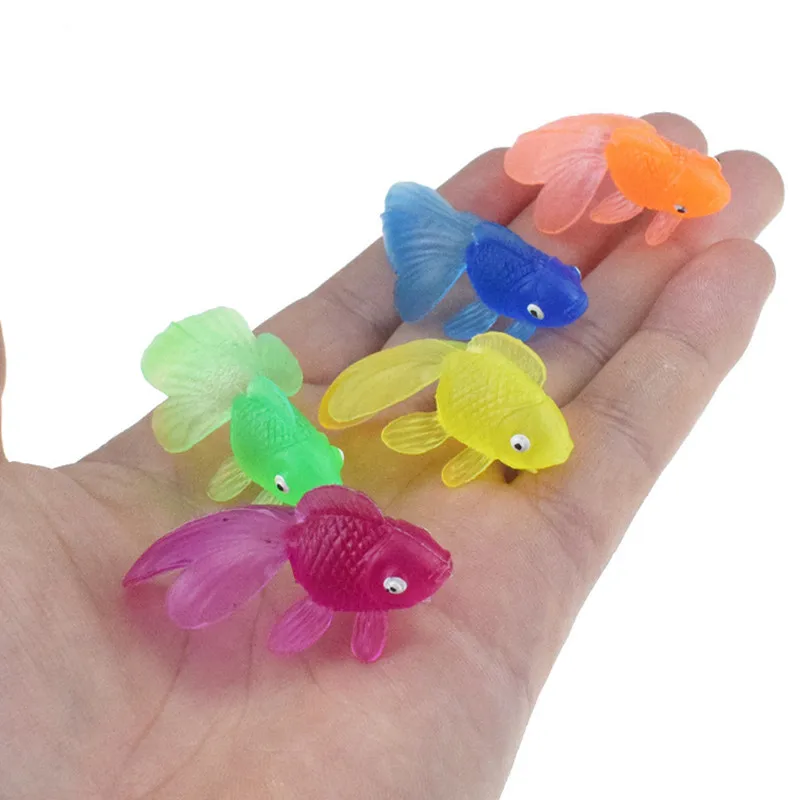 Juguetes de baño de goma suave para niños, peces dorados de simulación, Mini peces dorados de agua, diversión para nadar, regalos de playa, 10