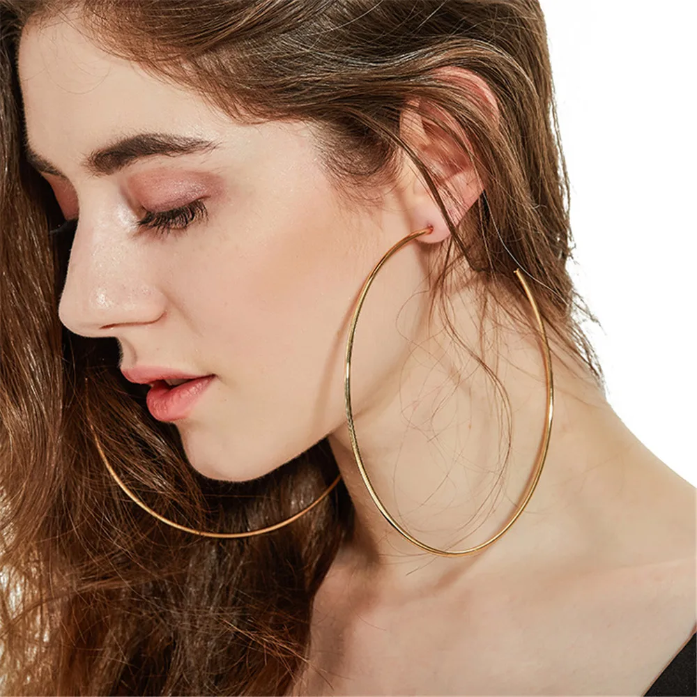 Wild Street Personality Vintage Golden Big Circle Hoop Earrings for Women Steampunk Ear Women Round Earring Party Jewelry 2023