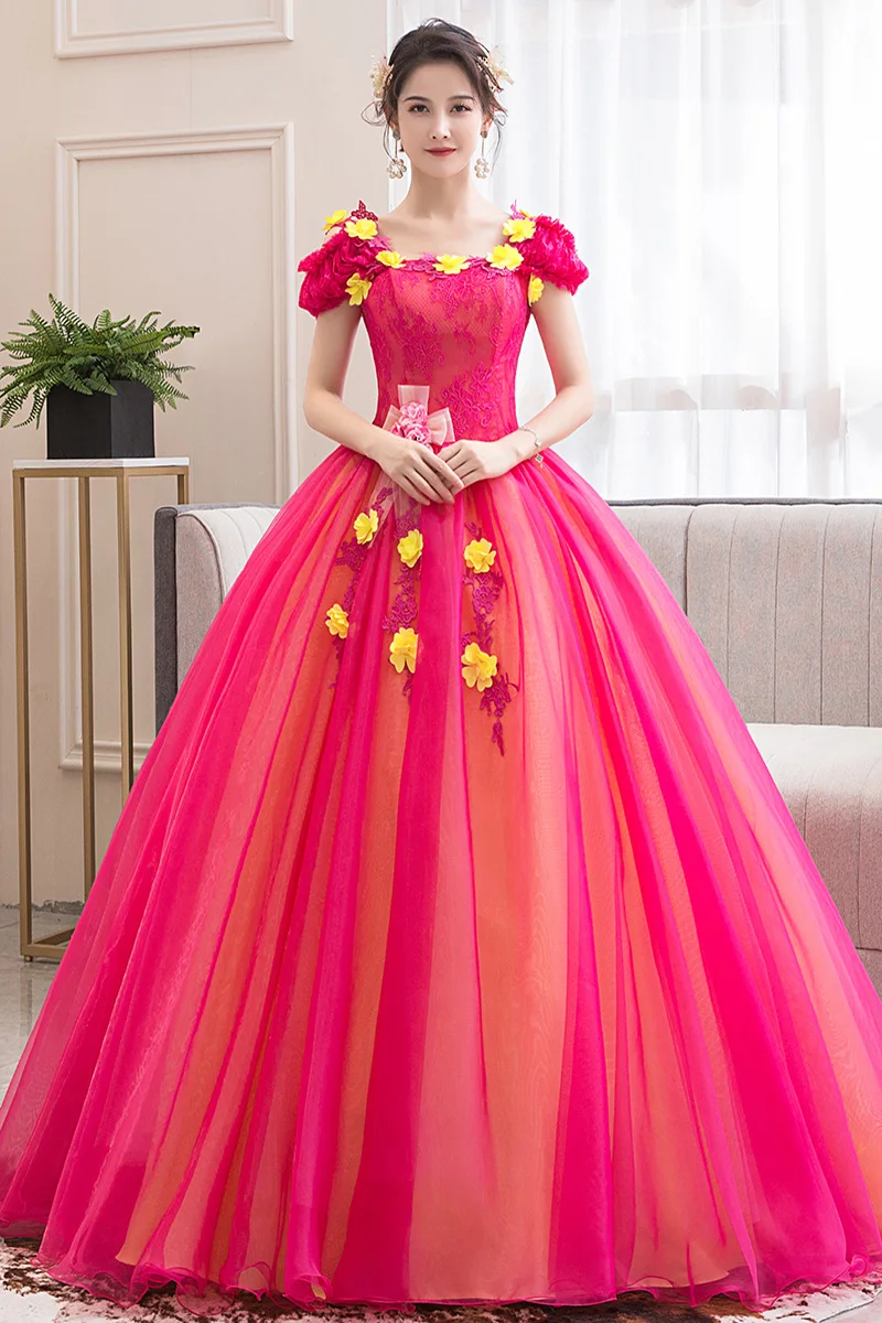 Abiti Moda Abito Quinceanera in pizzo Elegante manica corta Appliques Abito da ballo lungo fino al pavimento Abito da ospite Abito personalizzato