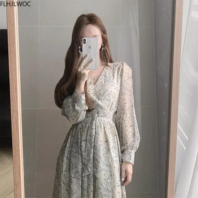 2020 Autumn Basic Long Dress Long Sleeve V Neck Floral Printed Retro Vintage A Line Women Dresses Chic Korea Fashion Vestidos