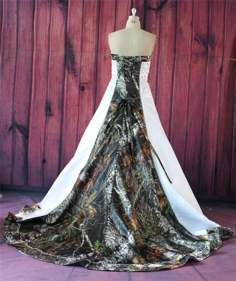 2019 Vintage Cheap Camo White Wedding Dresses Sparking A Line Embroidery Vestidos de Novia Camo Bridal Gowns BM119