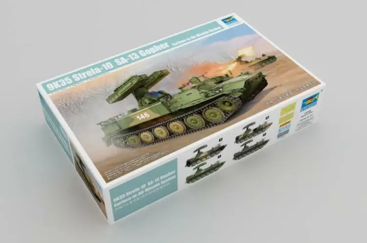 

Труслик 1/35 05554 русский 9K35 Strela-10 "SA-13 Суслик"