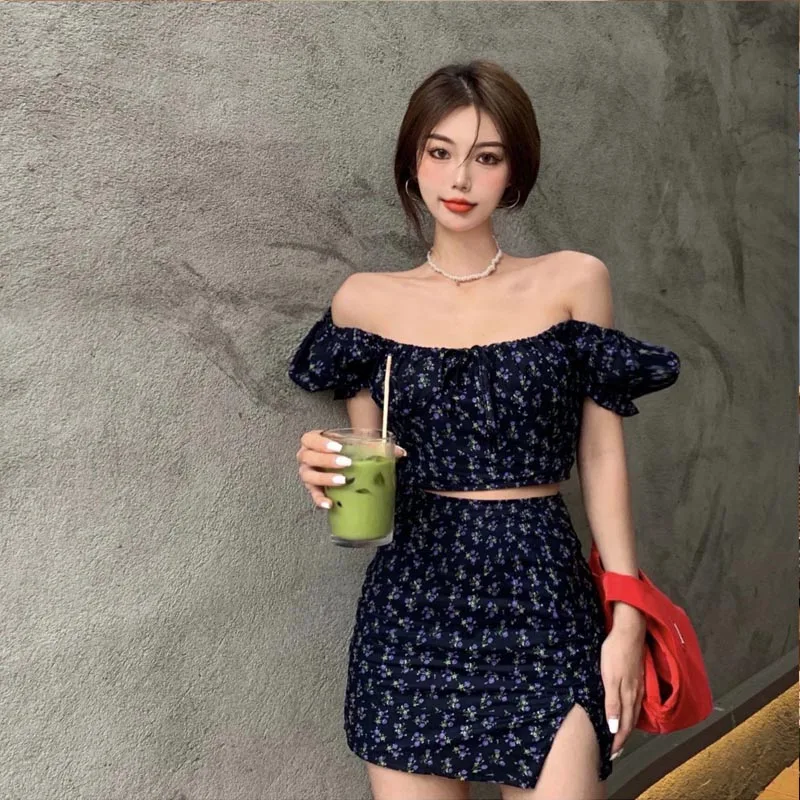 KPOP Dress Sweet Shorts Sets Broken Flower Skirts Exposed Navel Two Piece Set Women Split Skirt Puff Sleeve 2 Piece Sets 2022