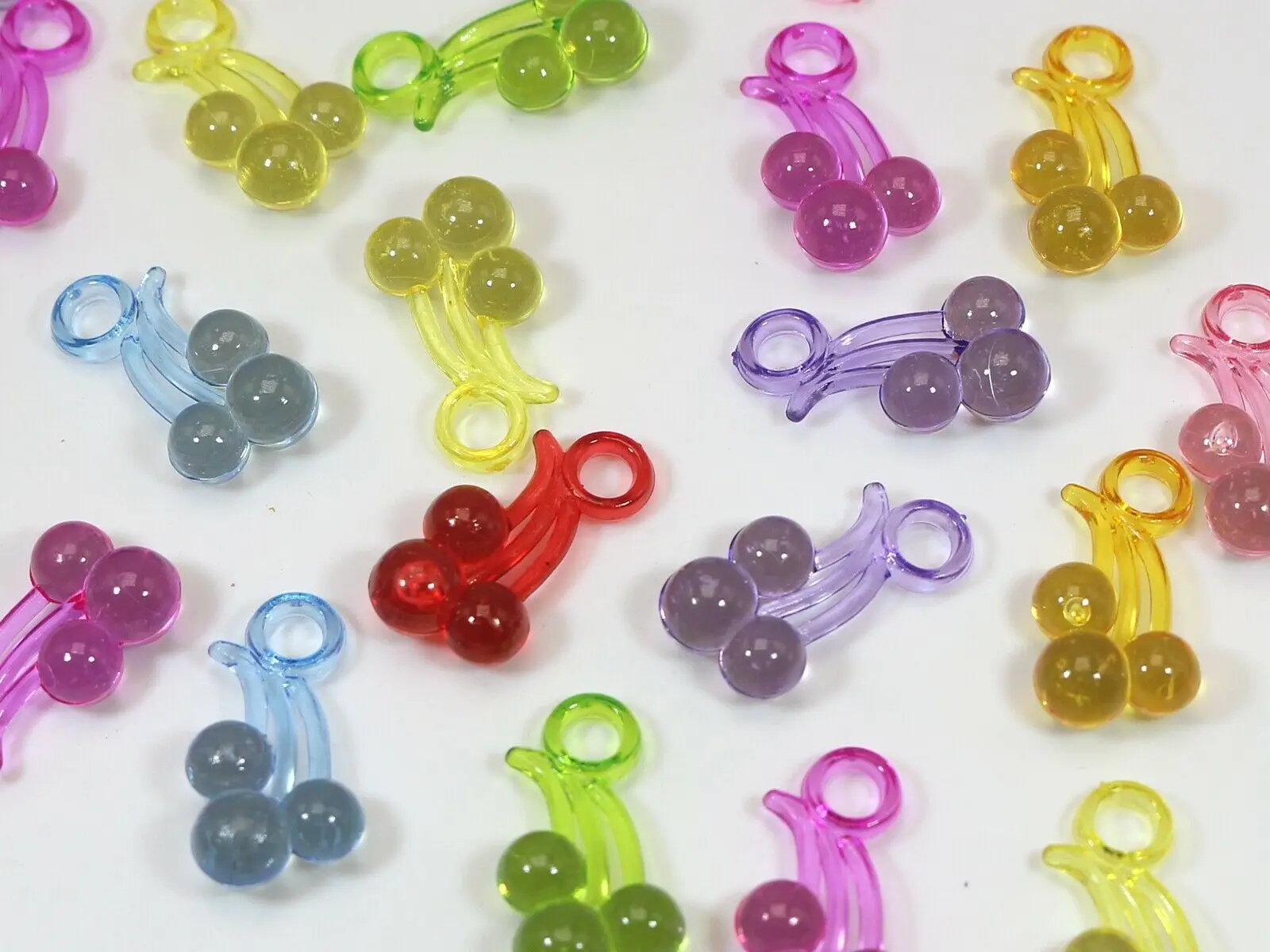 100 Mixed Color Transparent Acrylic Mini Various Fruit Charm Pendants Craft DIY