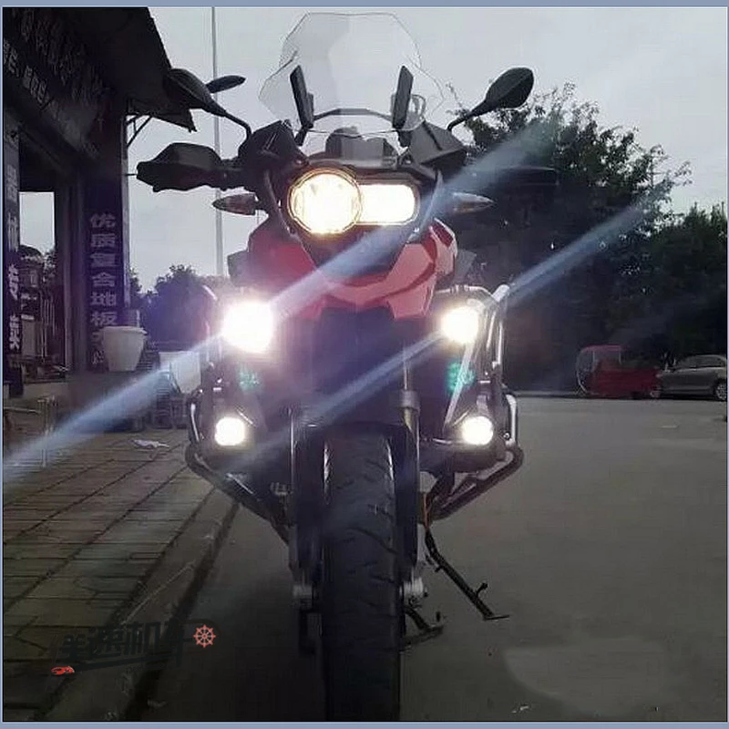 Motorcycle Driving Light LED Axiliary Fog Light 6 LED 40W White Work Light High Beam Low Beam Flash Three Modes Fog Light