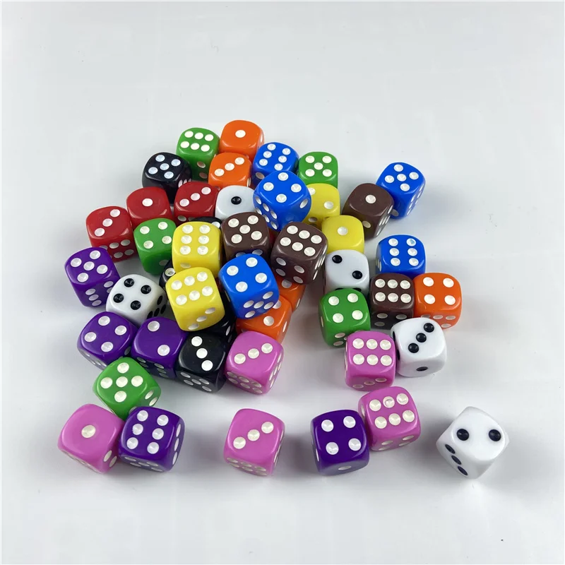 10Pcs/Lot 16mm Drinking Dice Acrylic White Round Corner Hexahedron Dice Party Playing Games RPG Dice Club/Party/Family Games