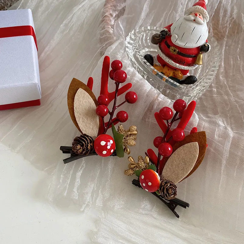 A pair of Cute Christmas Antlers Hairpins Hair Clips Hair Accessories for Children Baby Girl Kids Toddler Children