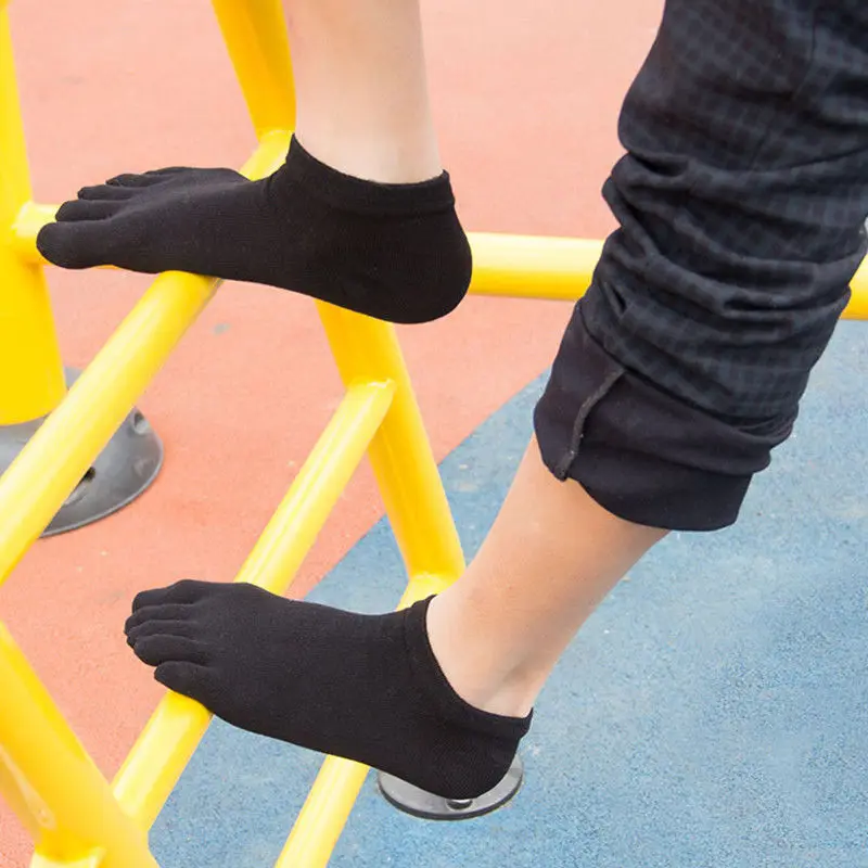 High Quality Toe Socks Men Five Fingers Socks Cotton Cycling Ankle Sock Sports Running Solid Color Black White Sox Male Soks