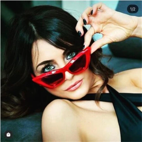 Imagen 2 del producto Gafas de sol de ojo de gato rojo para mujer, espejo de sombrilla de ocio triangular Retro, gafas de moda para mujer UV400