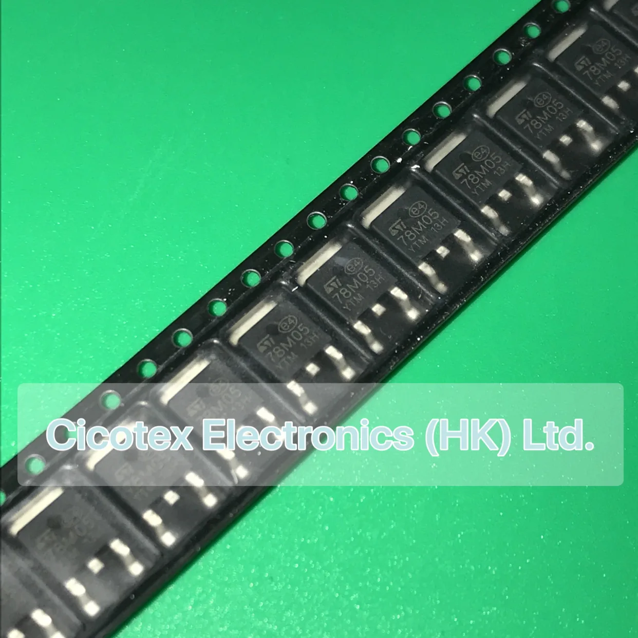 

10pcs/lot L78M05CDT TO252-2 L 78M05 CDT LM78M05-CDT IC REG LINEAR 5V 500MA TO252-3 LM78M05 CDT