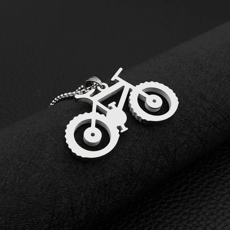 Heavy Industry Machinery Gear Pendant Stainless Steel Bicycle Shape Men And Women Titanium Steel Necklace Hot Sale