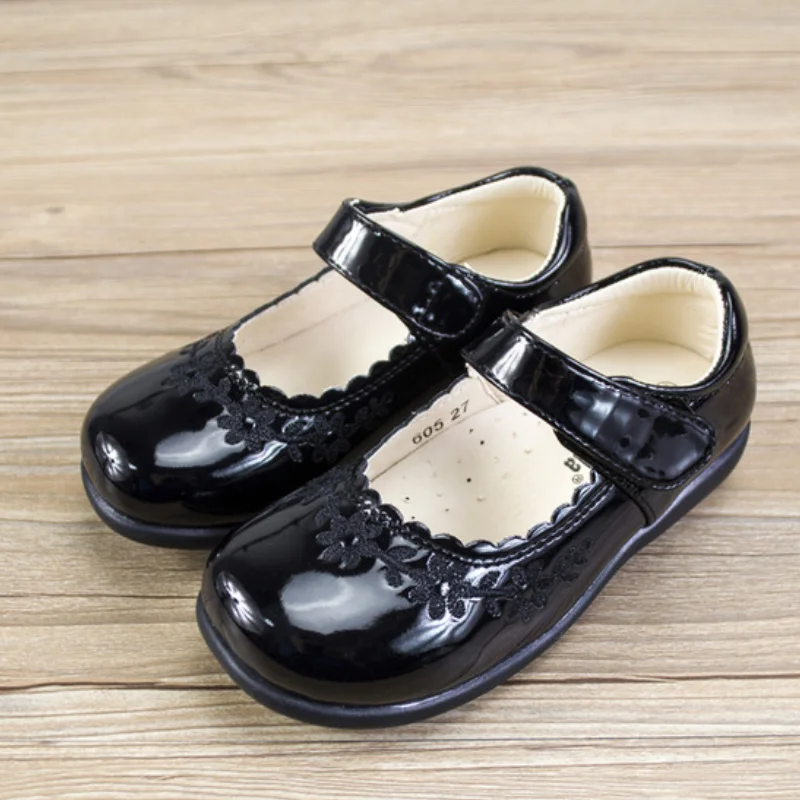 

Handmade Student Girls Leather Shoes Black Children Performance Shoes Soft Bottom Four Seasons Dancing Princess Shoes CSH1137