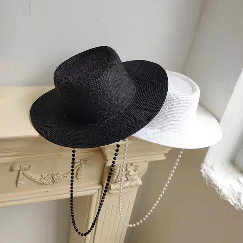 New Summer Hepburn Style Pearl Chain Vintage Concave Top Design Straw Hat For Women Girls Beach Holiday Sun Caps Fashion Fedora