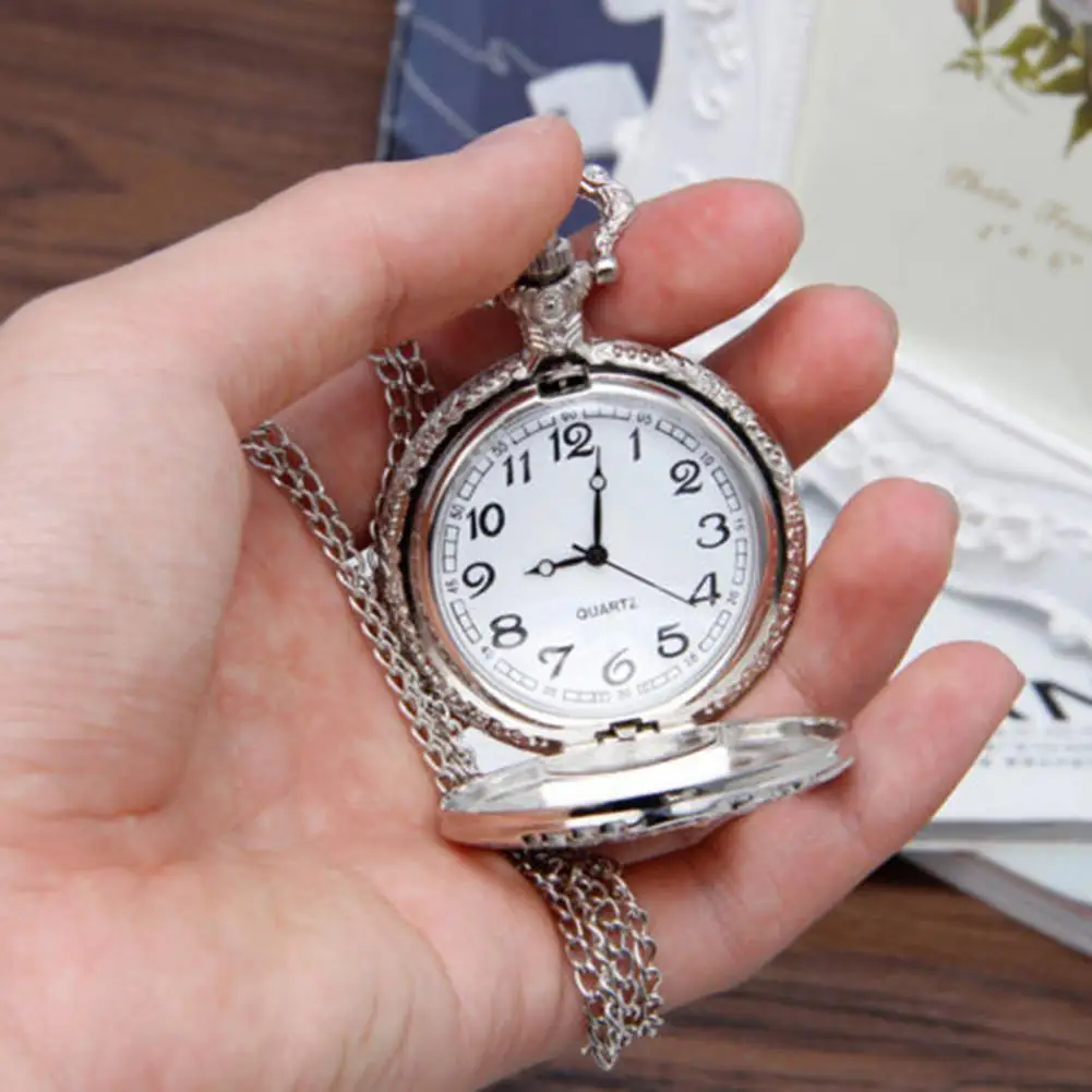 Men Women Pocket Watch Chain Necklace Pendant Steam Train Locomotive Alloy Quartz Movement Chain Necklace Vintage Watch Pendant