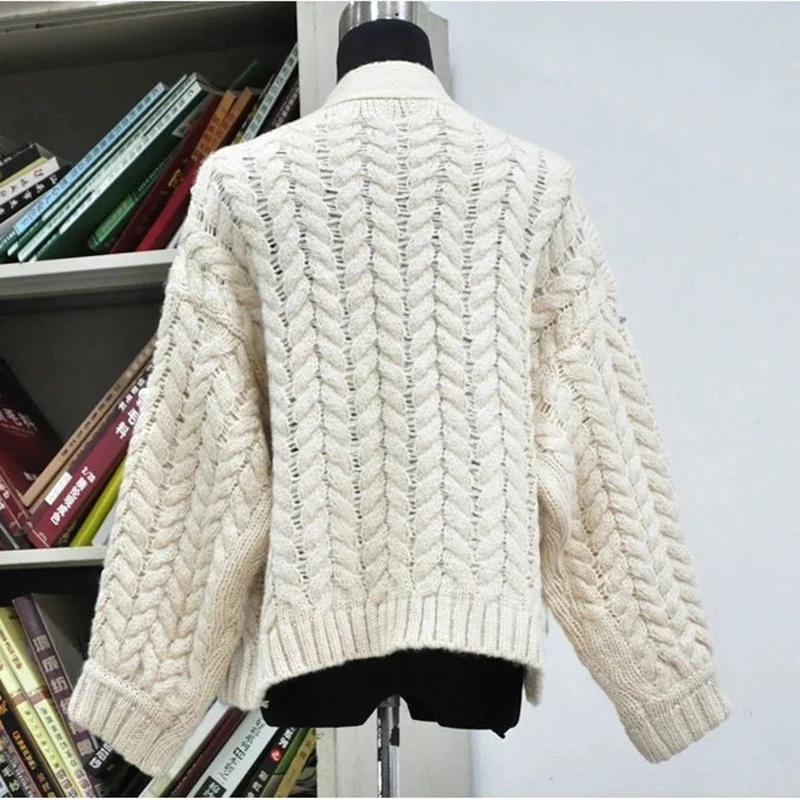 Large Size Sweater Women Wind Heavy Industry Beaded Sequins Knitting Lazy Wind Loose Thickening Knitted Cardigan Womens Jacket