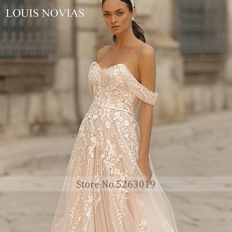 Louis Novias Cổ Bẻ Thanh Lịch Satin Voan Gợi Cảm Người Yêu Hở Lưng Thêu Cao Cấp Vai Giấc Mơ Ren Váy Cưới