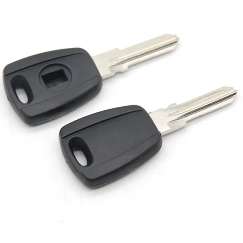 DAKATU 20pcs Replacement Transponder Key Chip Fob GT15R Uncut Blade Fit Key Shell For Fiat Bravo Punto Ducato Daily Scudo