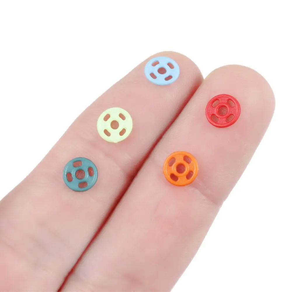 15 sztuk Mini przycisk klamra do lalki DIY do lalek ubrania metalowe klamra niewidoczne Snap Handmade odzież dla lalek do szycia