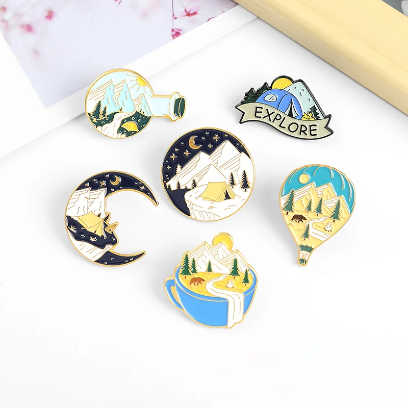 Mountains Enamel Pin Starry Night Badges Adventure Camping National Park Forest Brooches Gift for Hikers Travelers wholelsale