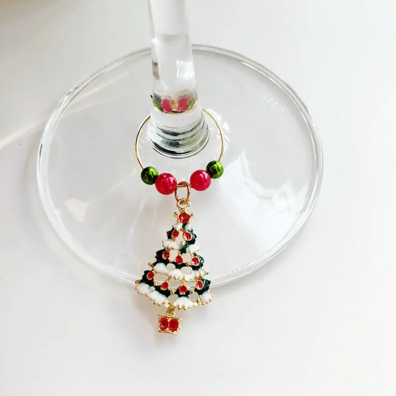 Set of 6pcs Christmas Party Wine Glass Marker Charms Rings Marker Bar Table Decorations