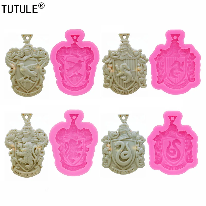 4 pcs of combination necklace pendant epoxy resin silicone molds. Keychain jewelry making gadgets. Kitchen cake baking mould