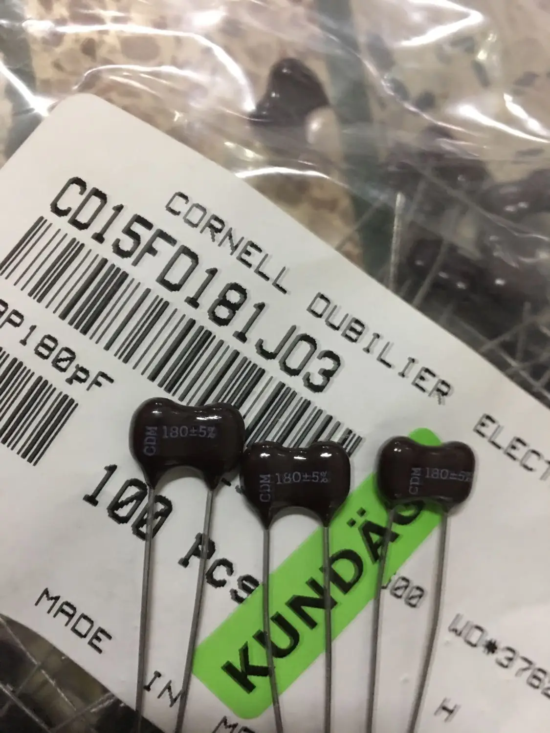 

Слюдяной конденсатор P6 серебристого цвета CD15FD181J03, 5%, 500V180PF, 180PF, 180P, 20 шт./50 шт., бесплатная доставка