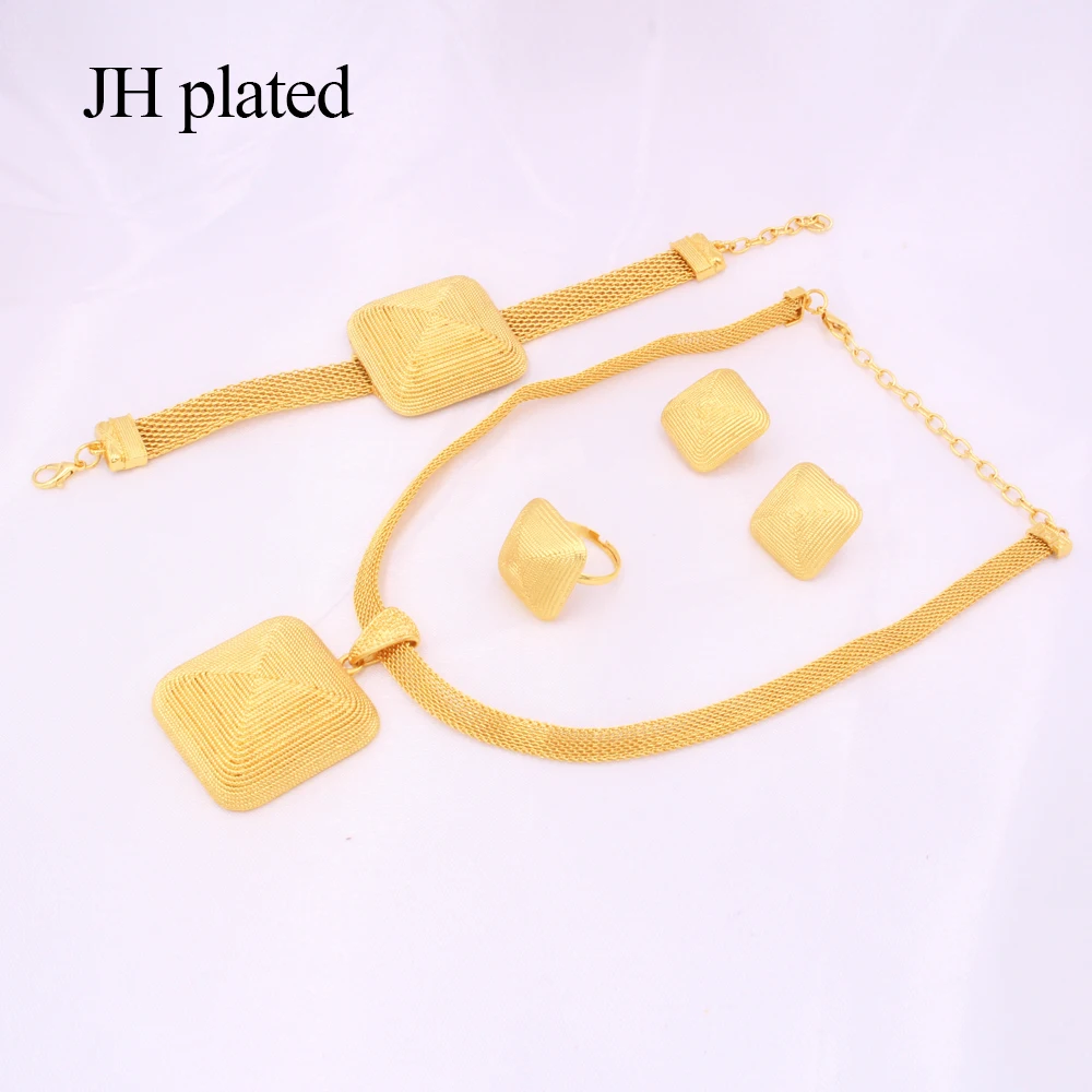 Luxury gold color bridal bride Wedding gifts Necklace earrings ring bracelets Jewelry sets for women