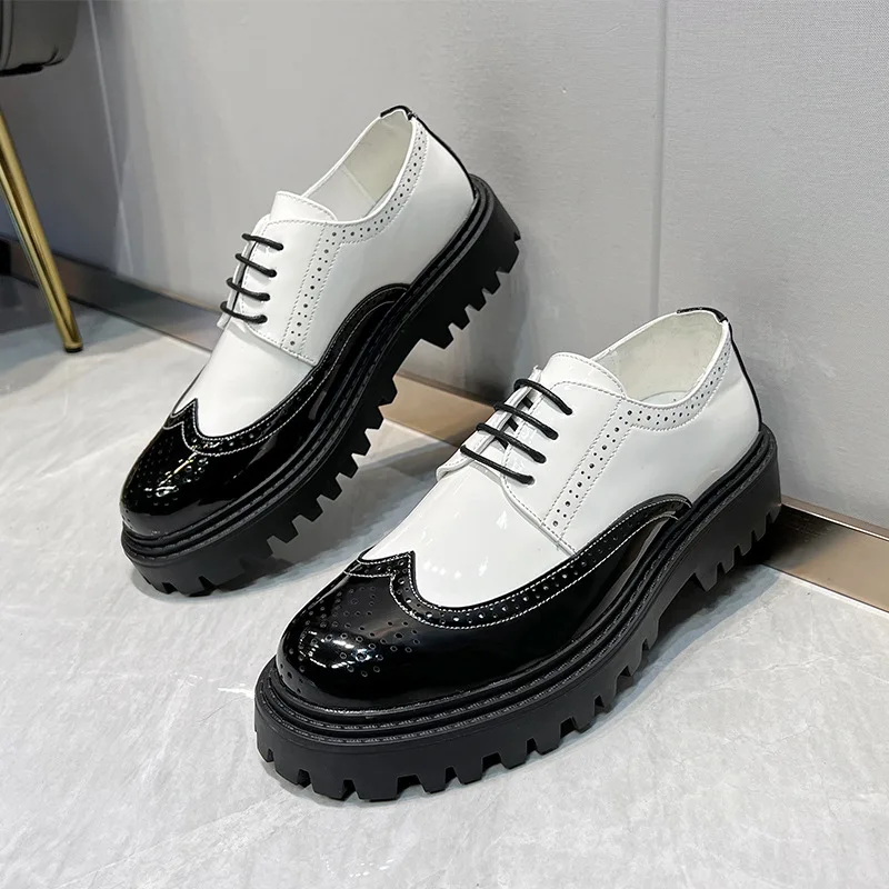 

Casual Korean British Men Leather Shoes Spring Autumn Round Toe Lace-up Mixed Colors Formal Dress Loafers Wedding Brogue Shoes