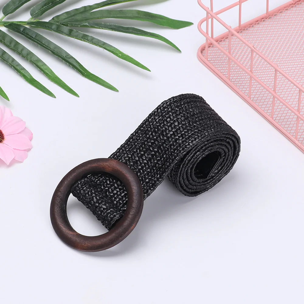 女性のための丸い木製のバックルが付いたカジュアルなストローベルト,弾性ウエストチェーン,ネックレス,ボディジュエリー,ドレス,シャツのアクセサリー,1個